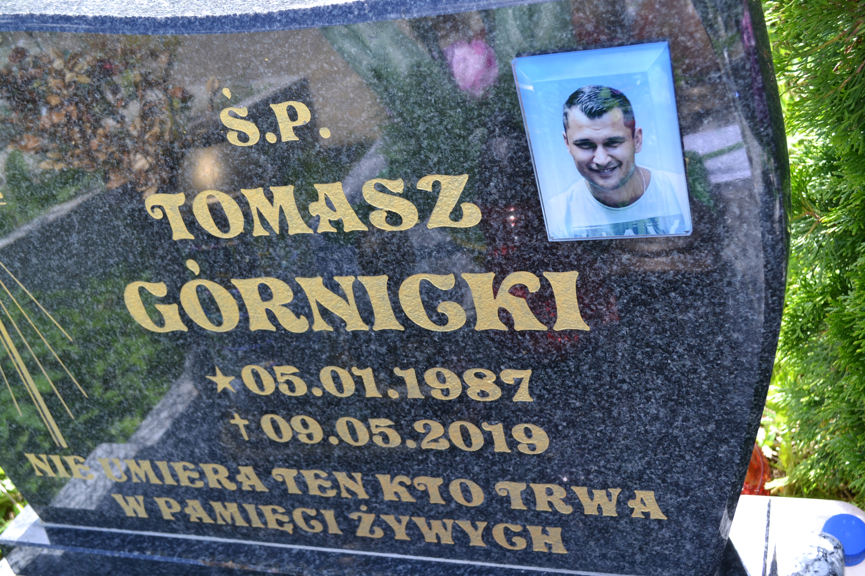 Tomasz Górnicki 1987 Polanica Zdrój - Grobonet - Wyszukiwarka osób pochowanych