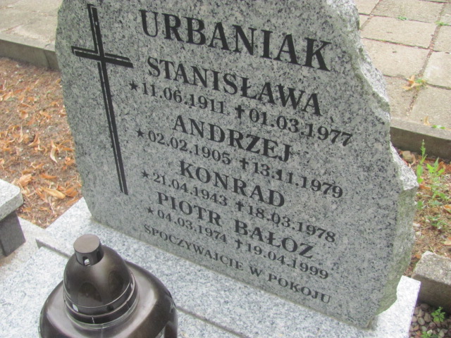 Konrad Urbaniak 1943 Polanica Zdrój - Grobonet - Wyszukiwarka osób pochowanych