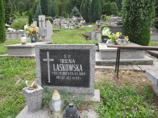 Irena Laskowska 1915 Polanica Zdrój - Grobonet - Wyszukiwarka osób pochowanych